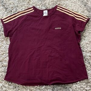 adidas Maroon and Gold Short Sleeve Tee‎